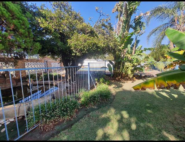 3 BEDROOM HOUSE FOR SALE IN VANDERBIJLPARK SW 1
